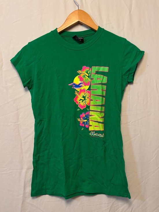 Tops - Vintage Surfer Maui t-shirt